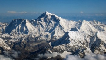 Everest Base Camp via Phaplu – 20 Days